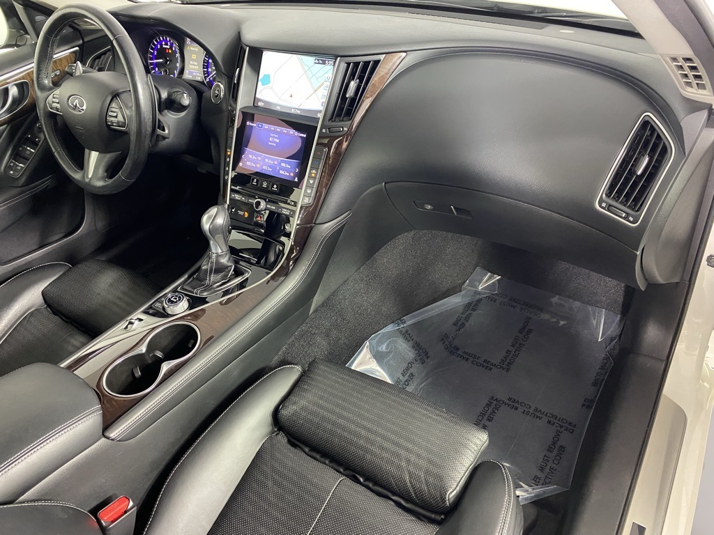 2014 Infiniti Q50 Hybrid Sport photo 29