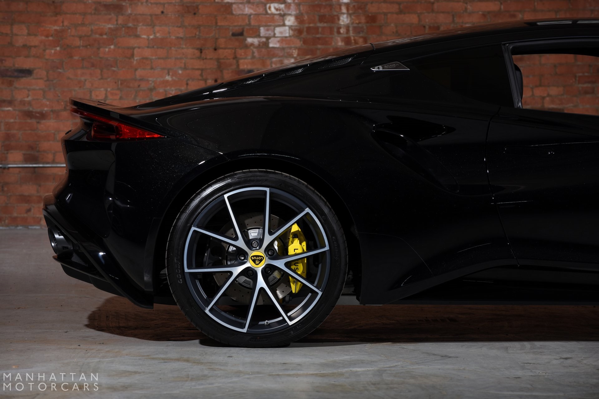 2024 Lotus Emira photo 10