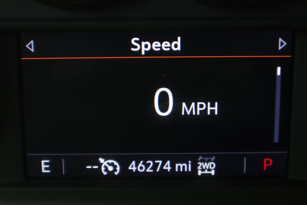 Used 2019 SUMMIT WHITE Chevrolet RST image 3
