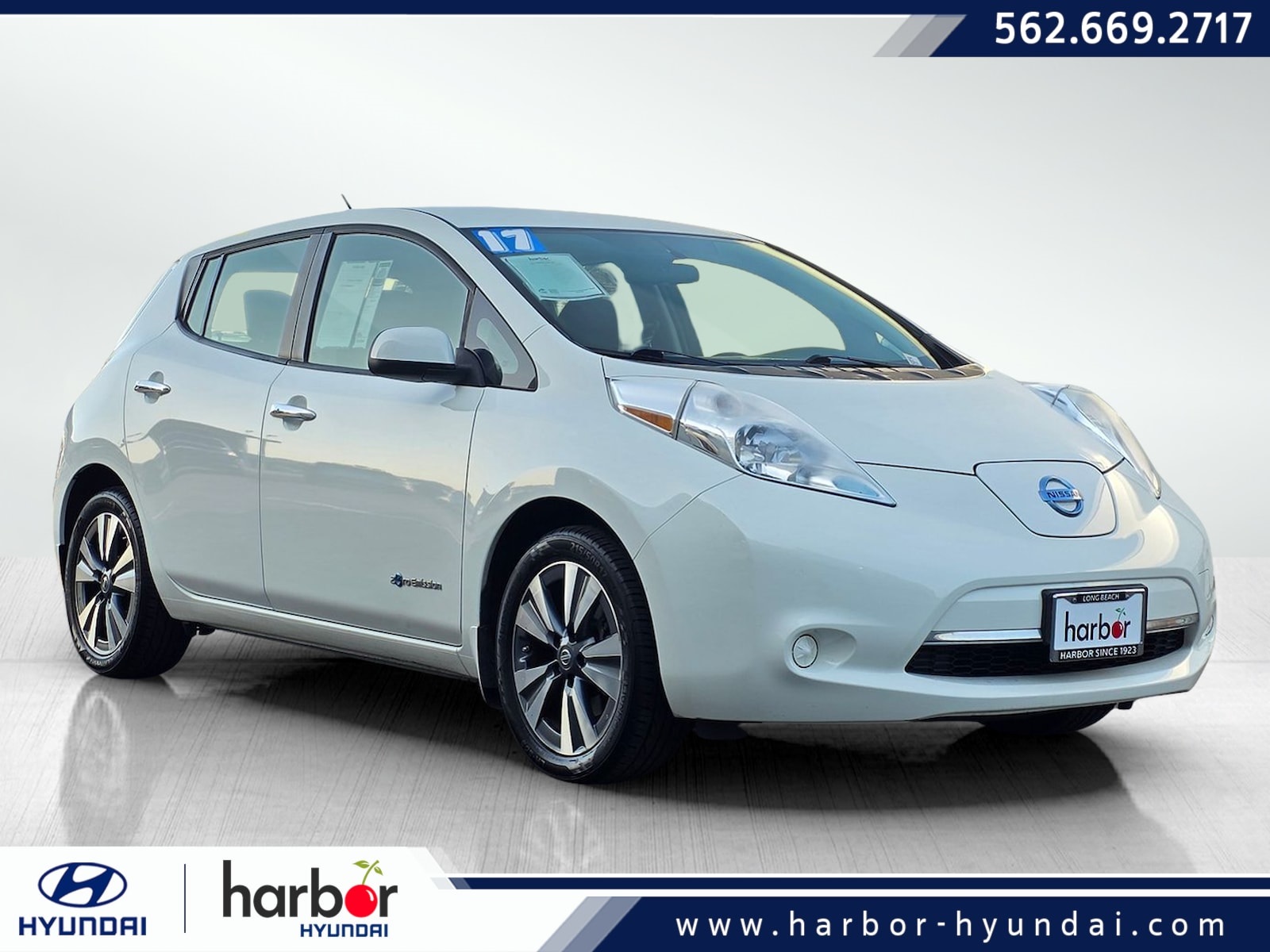 2017 Nissan LEAF