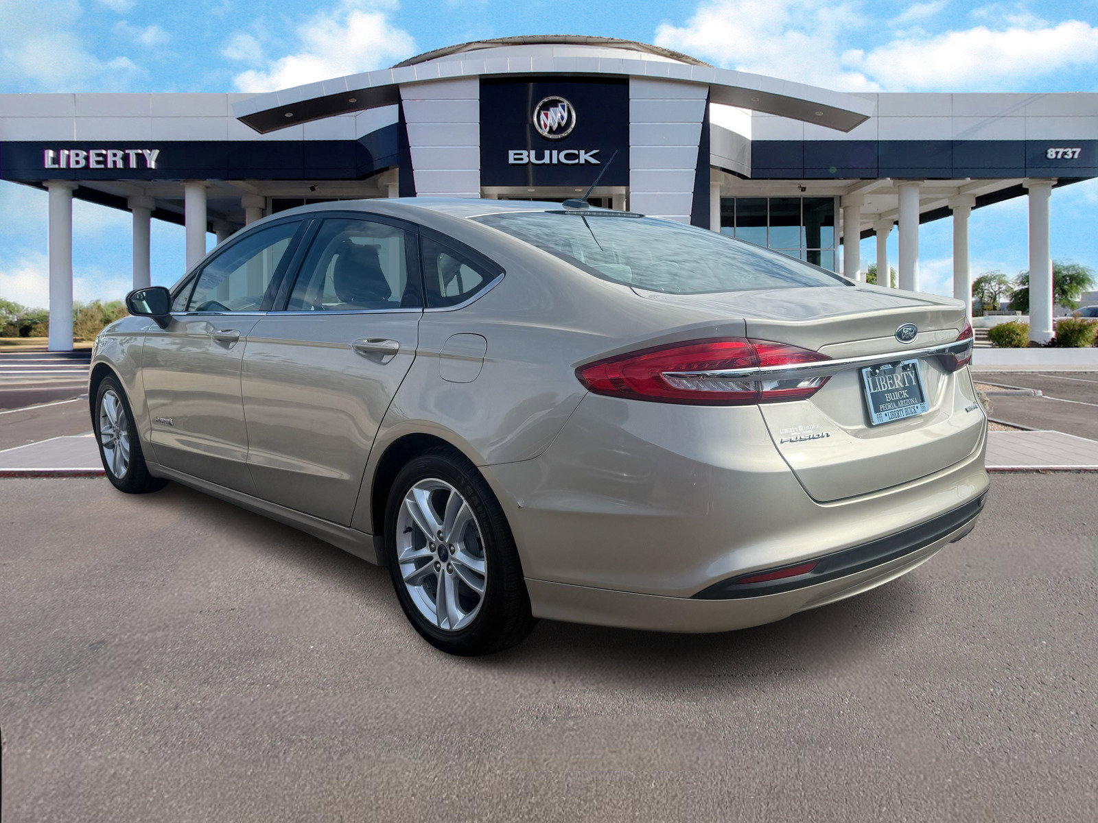 2018 Ford Fusion Hybrid S photo 5