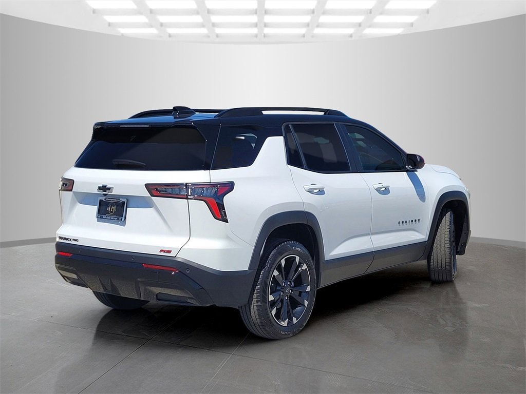 2026 Chevrolet Equinox RS photo 3