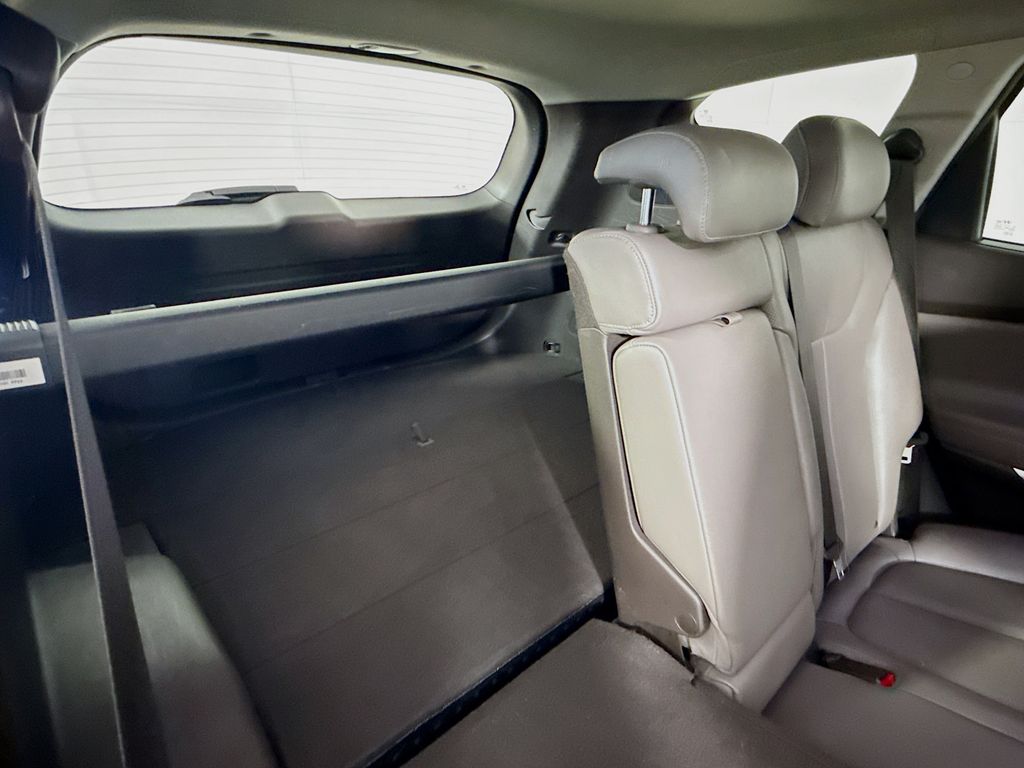 2020 Hyundai Santa Fe Limited photo 27