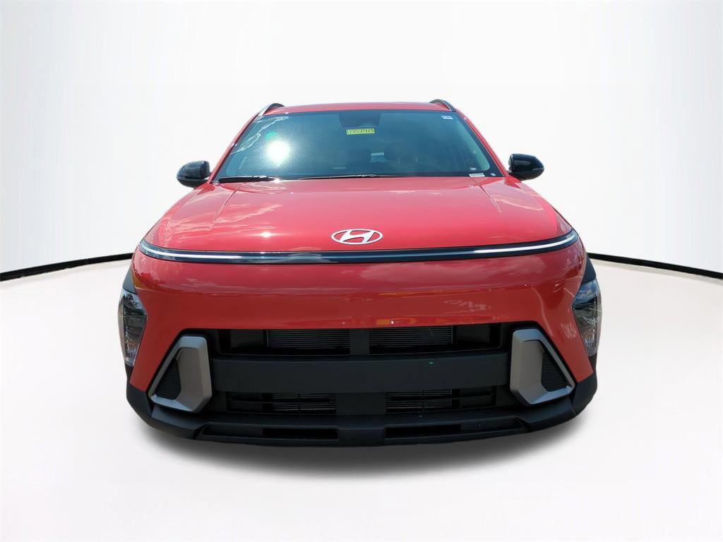 2026 Hyundai Kona SEL photo 2