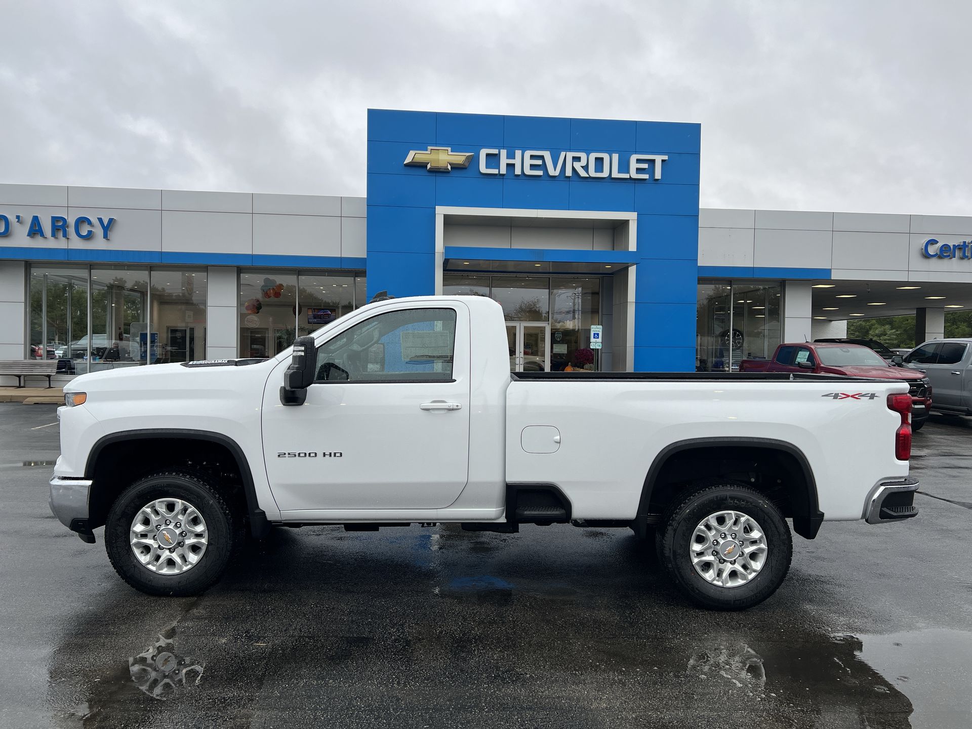 2026 Chevrolet Silverado 2500HD LT photo 2
