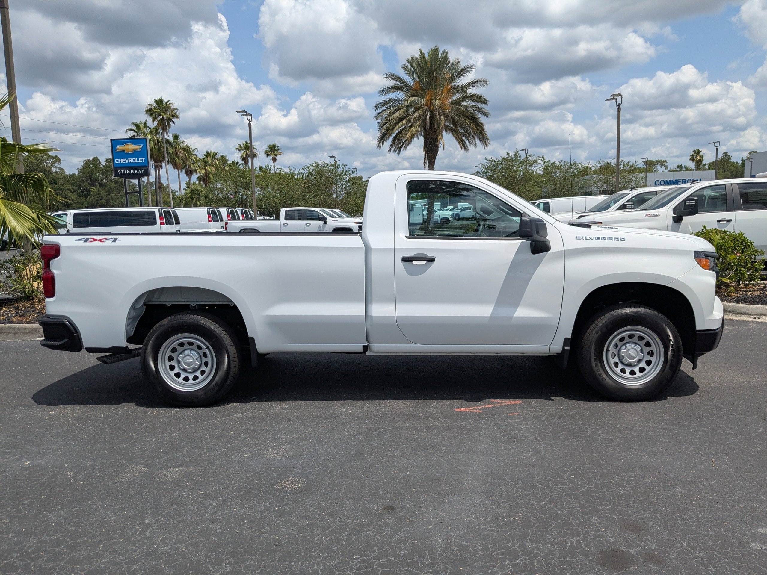 2025 Chevrolet Silverado 1500 photo 3