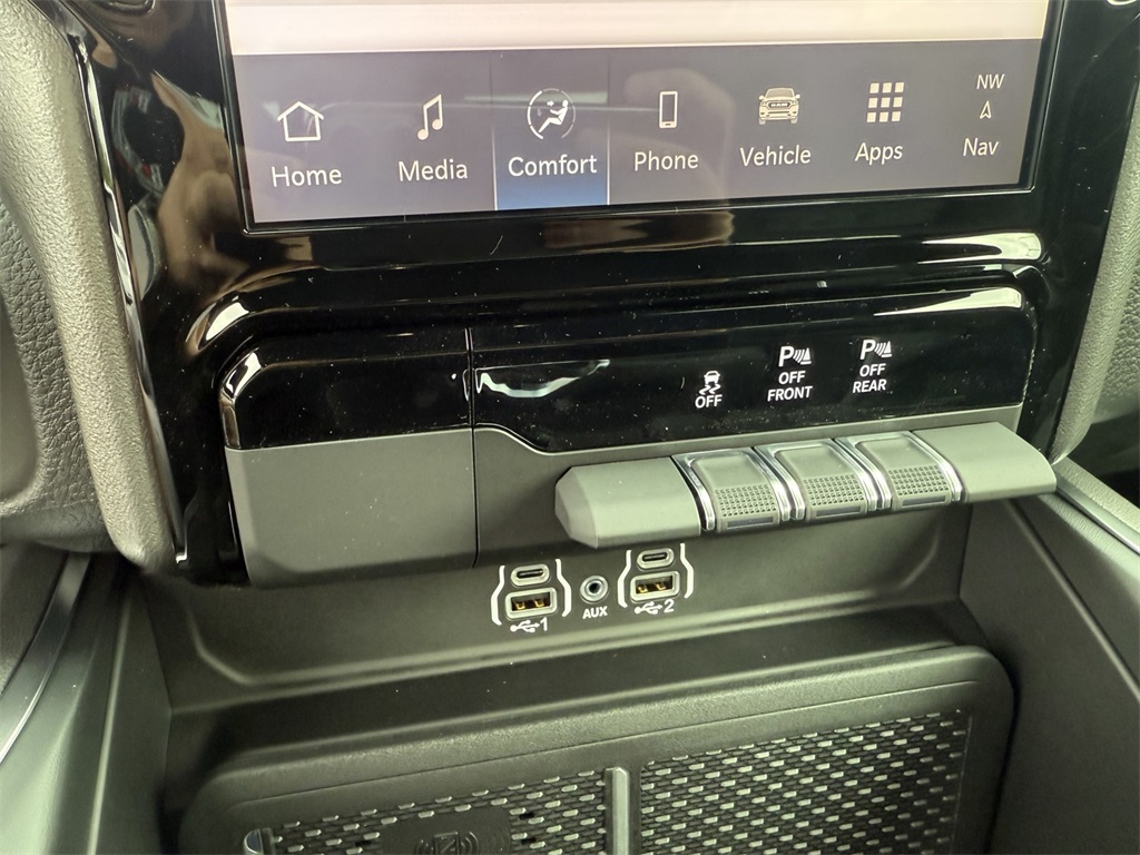2025 Ram 1500 Big Horn photo 20