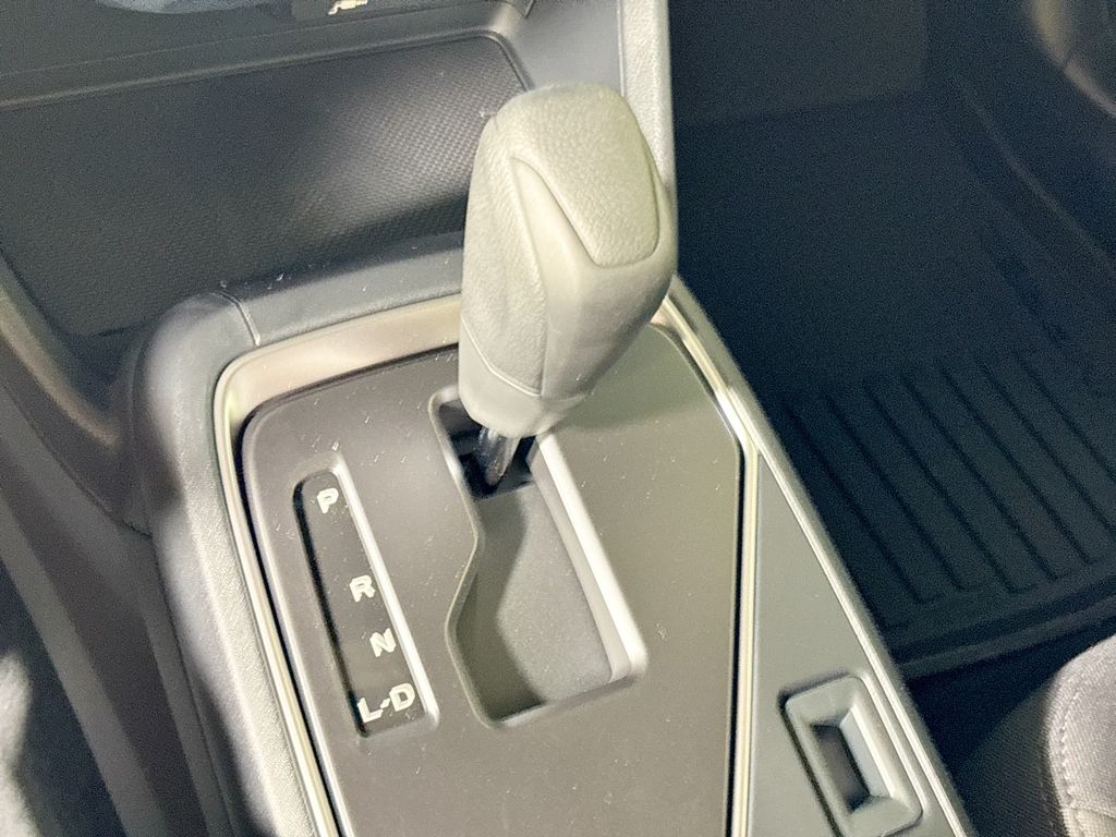 2025 Subaru Impreza Base photo 17