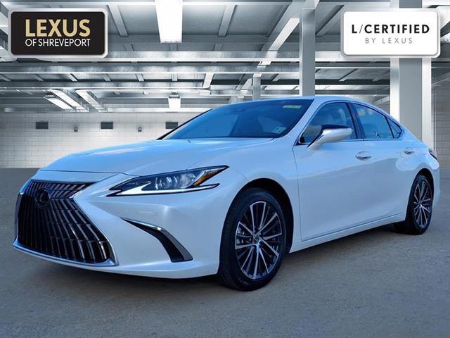 2025 Lexus ES Hybrid 300h's photo