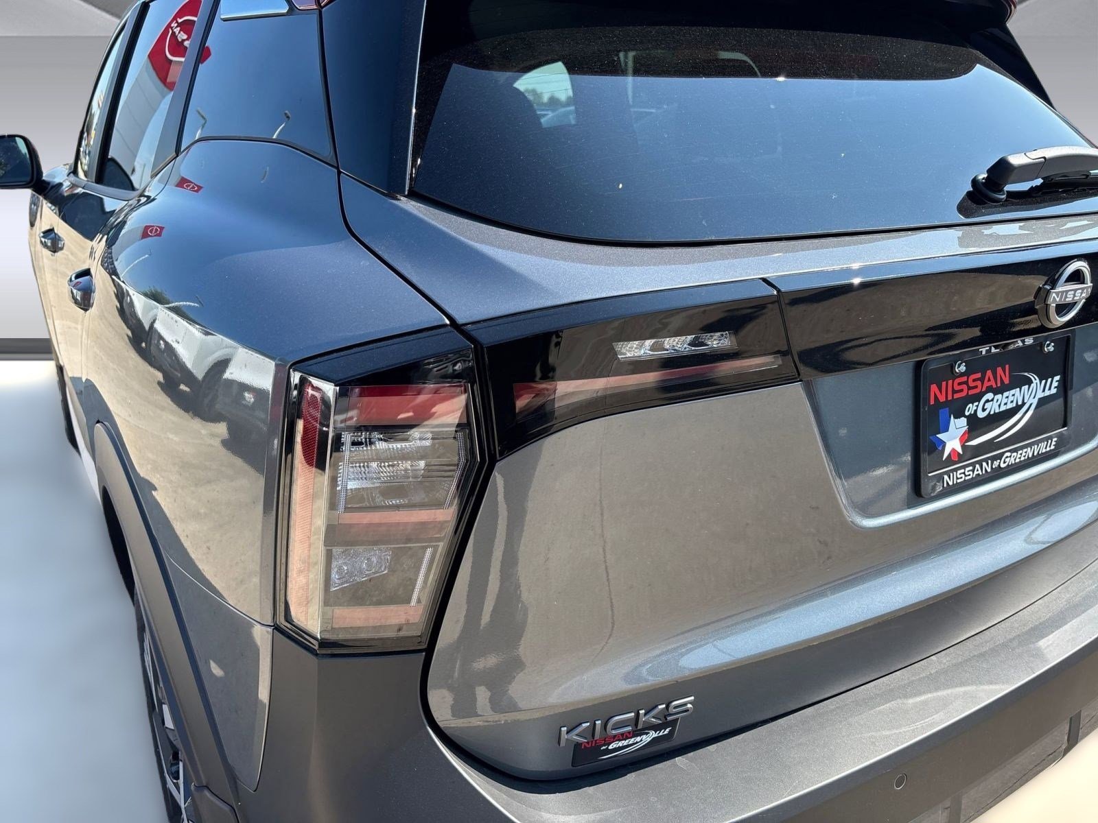 2026 Nissan Kicks SV photo 13