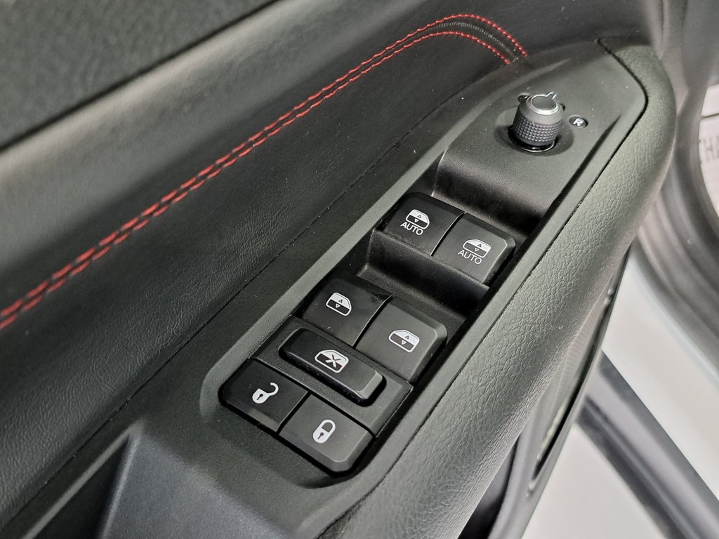 2024 Jeep Compass Trailhawk photo 17
