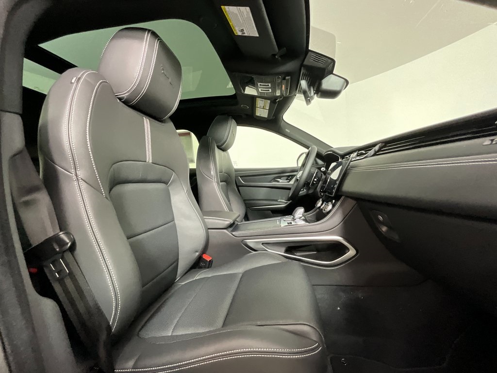 2026 Jaguar F-PACE P400 R-Dynamic S photo 2