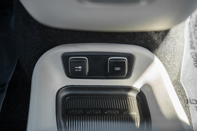 2018 Chrysler Pacifica Touring Plus photo 22