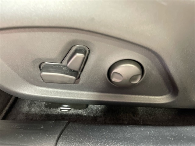 2025 Jeep Compass Limited photo 12