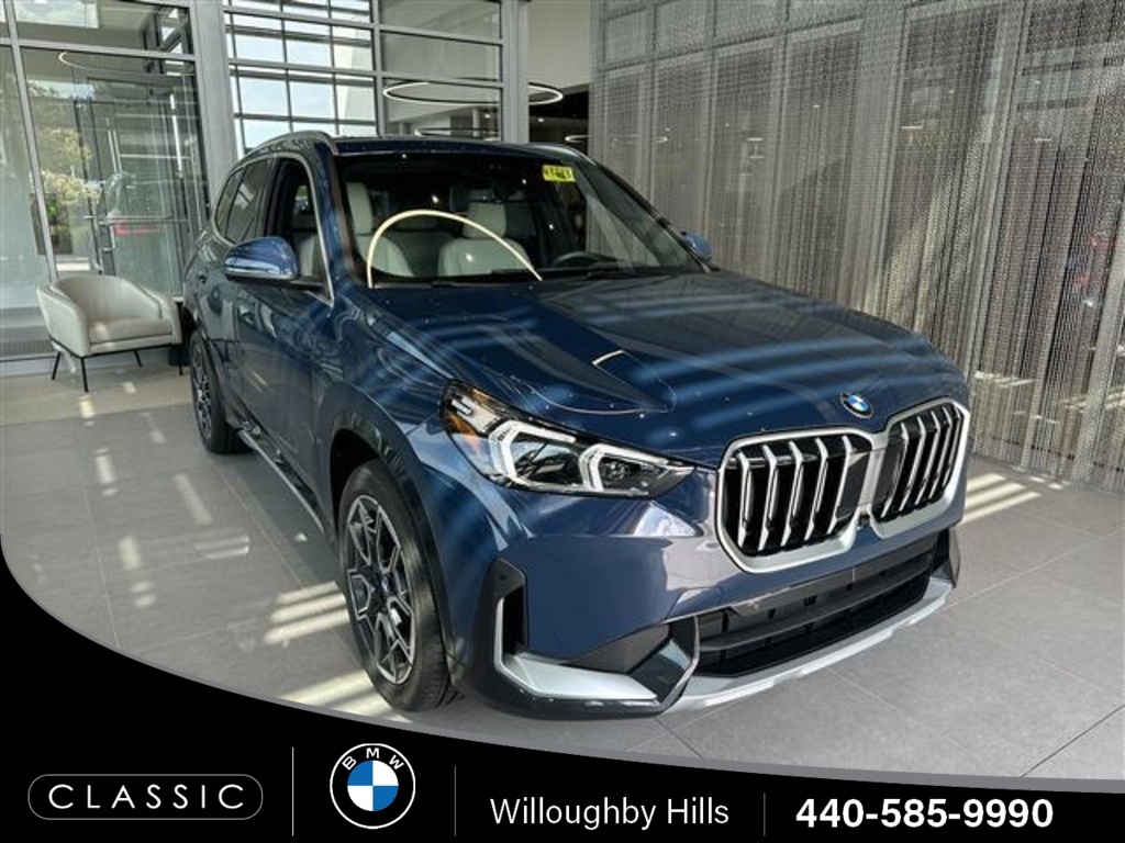 2026 BMW X1 28i's photo