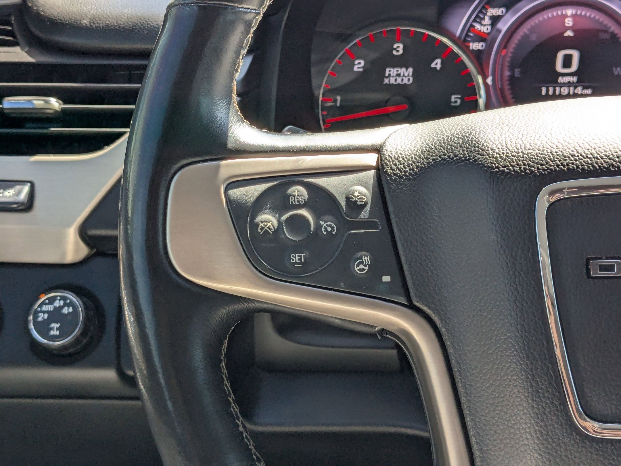 2016 Gmc Yukon Denali photo 15