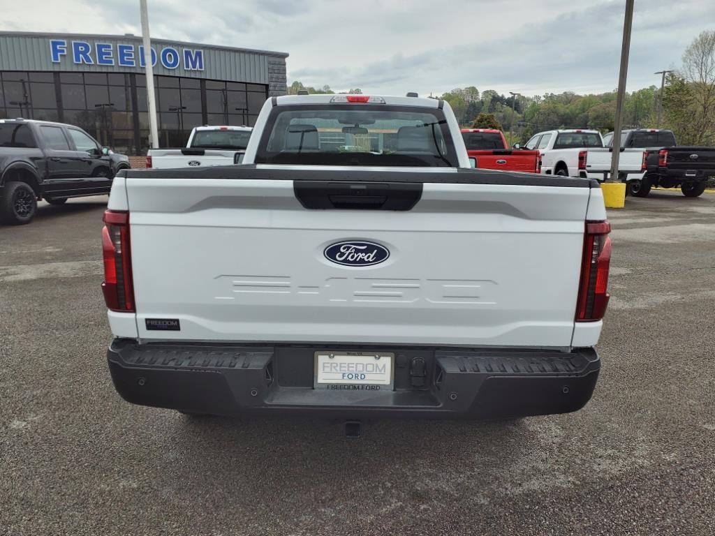 2025 Ford F-150 XL photo 4