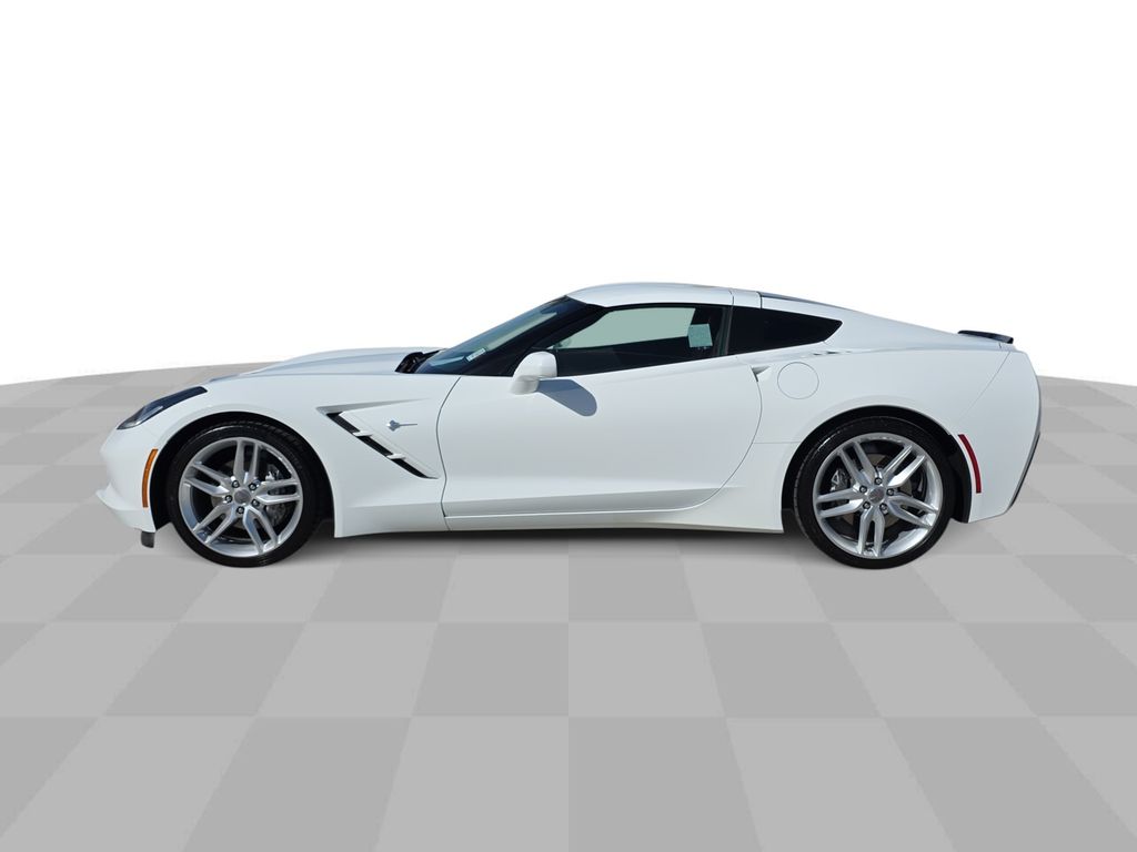 2018 Chevrolet Corvette Stingray 2LT photo 4