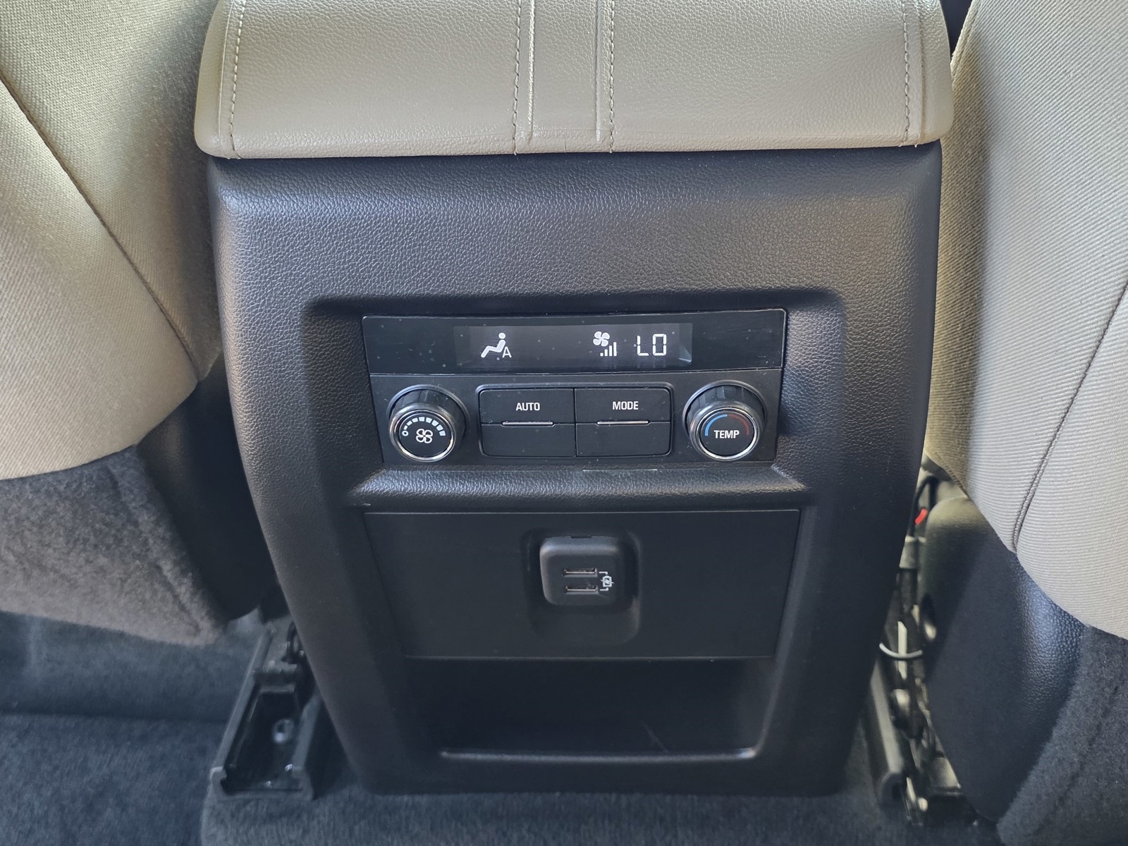 2023 Chevrolet Traverse LS photo 17
