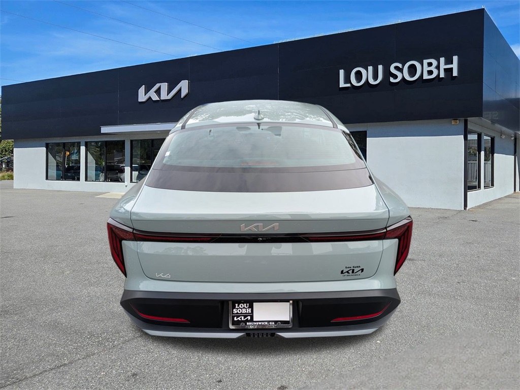2025 Kia K4 LXS photo 3