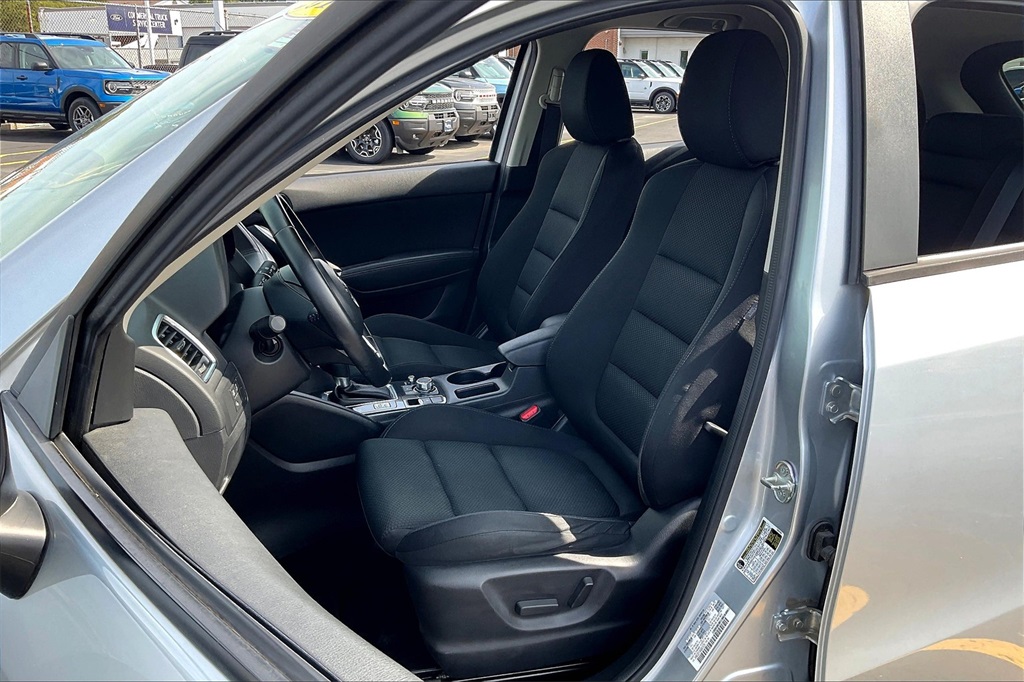 2016 Mazda CX-5 Touring photo 21
