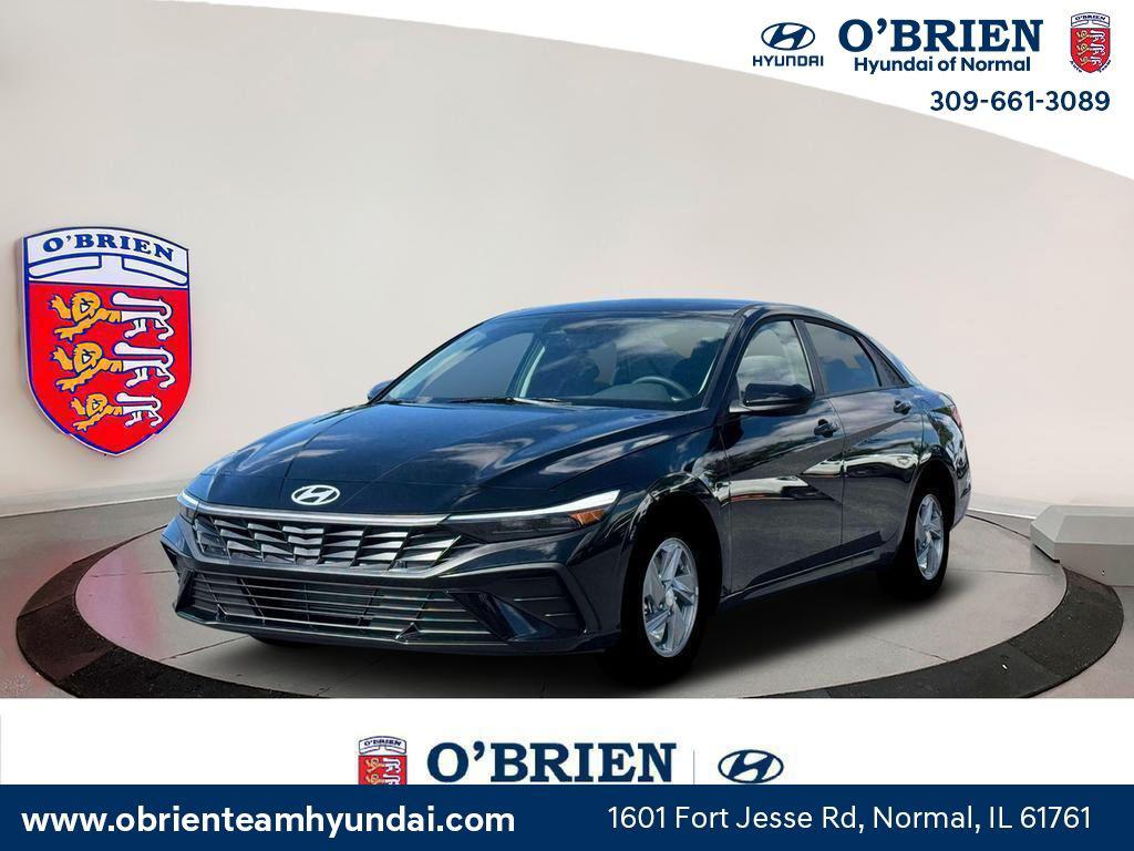 2026 Hyundai Elantra SE's photo