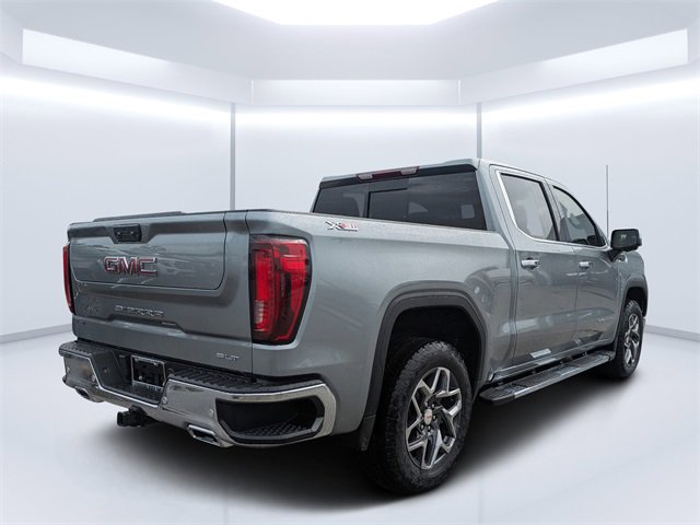 2026 Gmc Sierra 1500 SLT photo 3