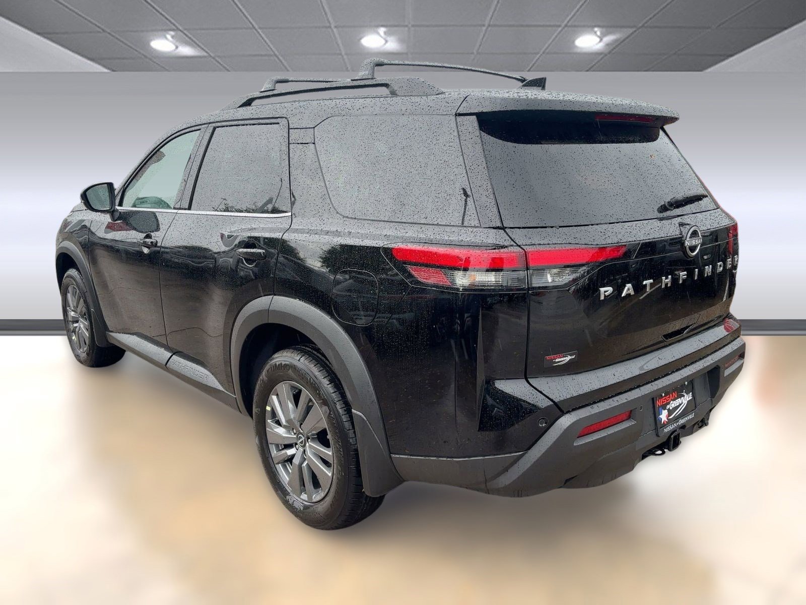 2025 Nissan Pathfinder SV photo 3