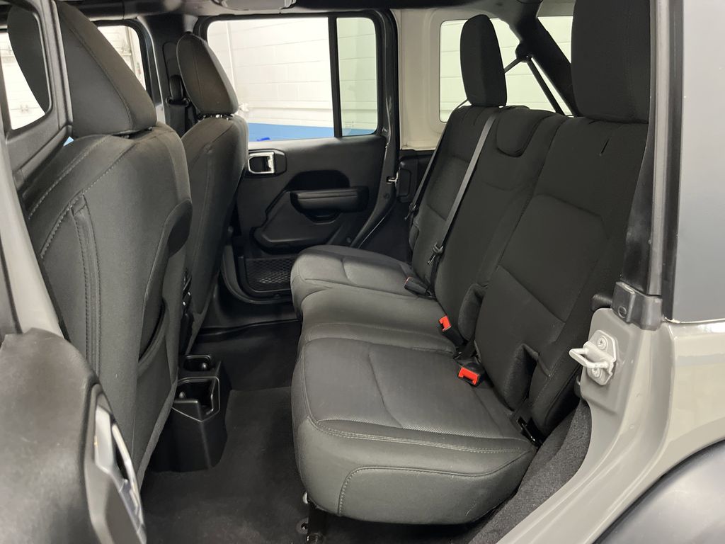 2020 Jeep Wrangler Unlimited Sport S photo 26
