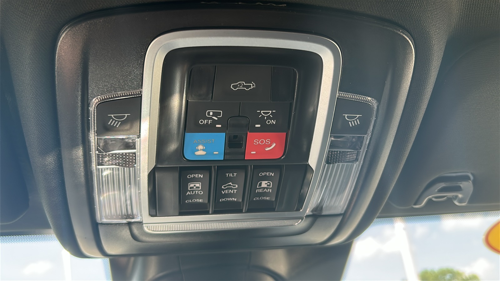 2025 Ram 2500 Laramie photo 31