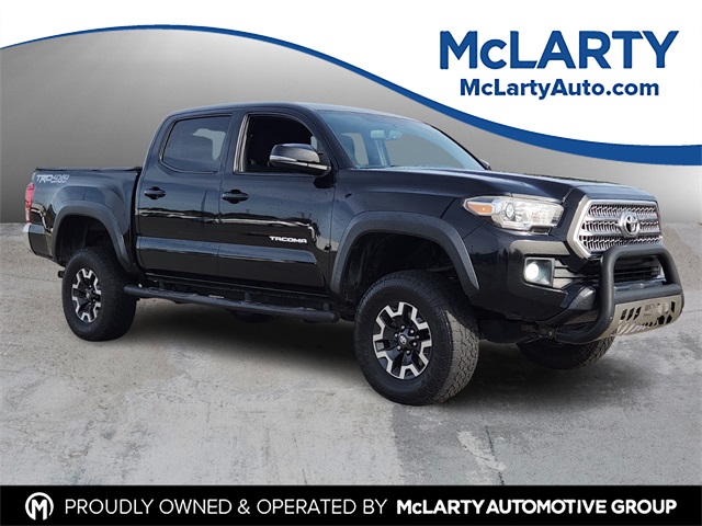 2016 Toyota Tacoma TRD Off Road's photo