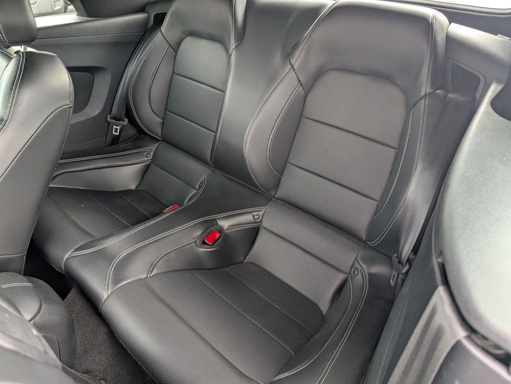 2020 Ford Mustang GT Premium photo 7