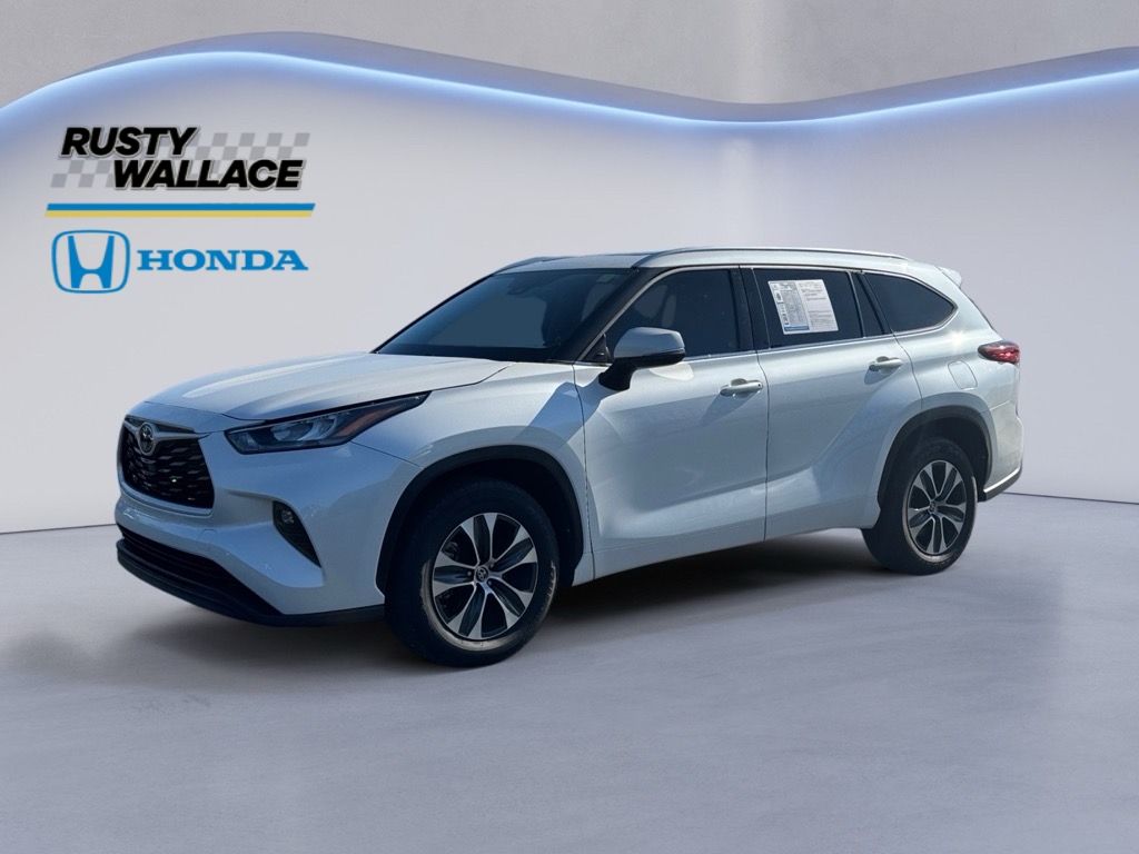 2020 Toyota Highlander XLE