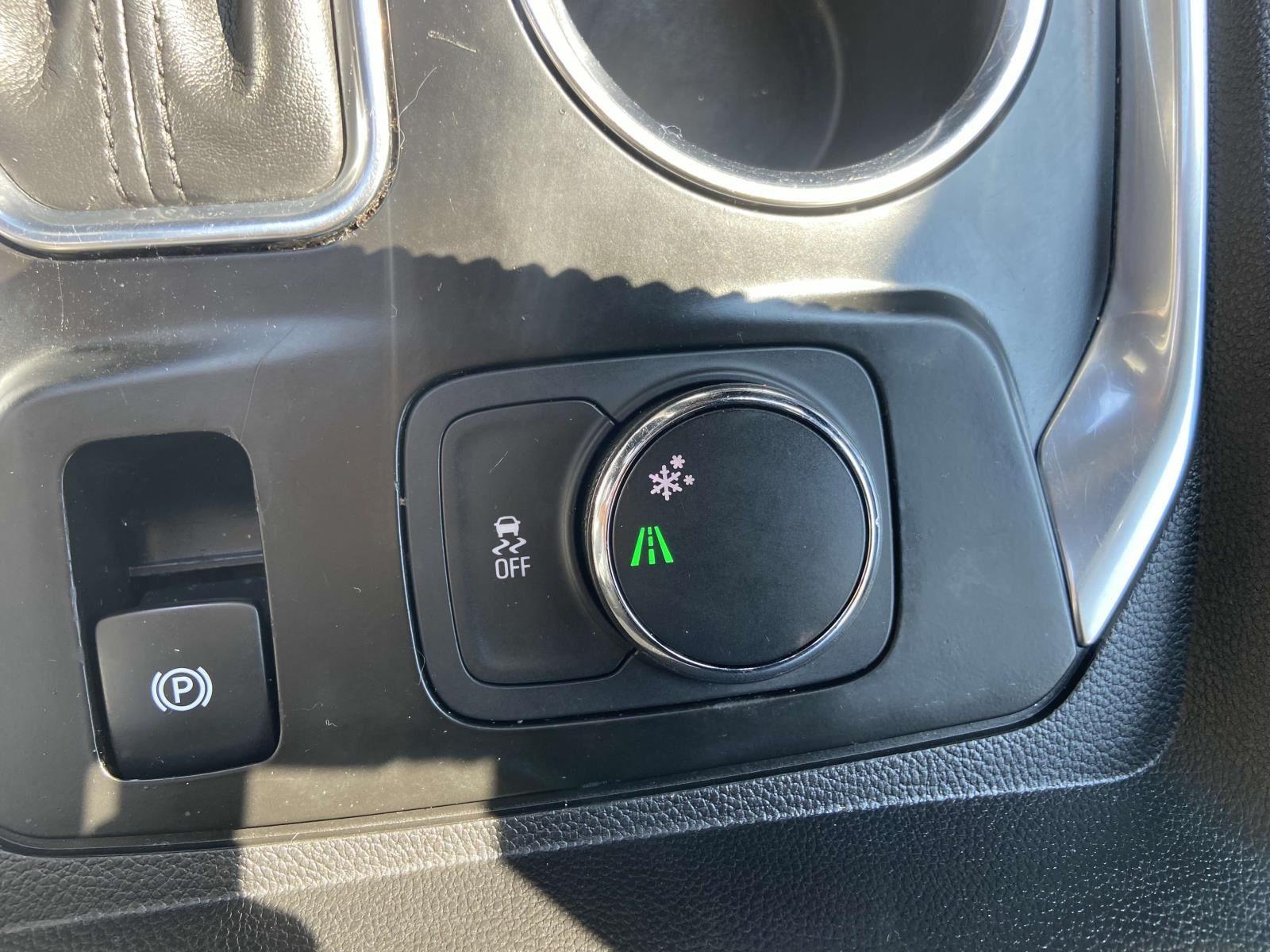 2020 Chevrolet Traverse Leather photo 11