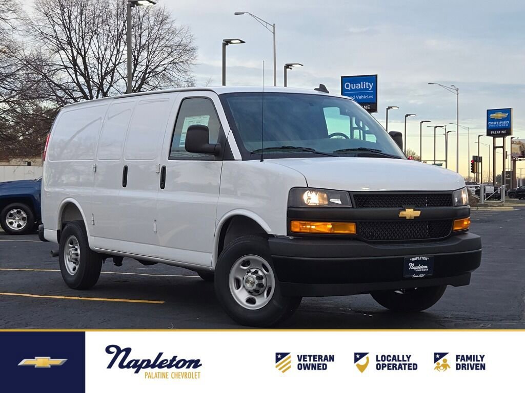 2025 Chevrolet Express Cargo Work Van's photo