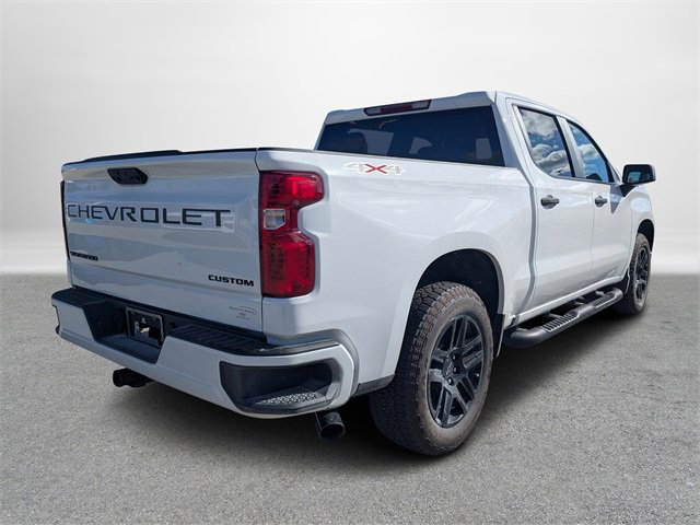 2025 Chevrolet Silverado 1500 Custom photo 4