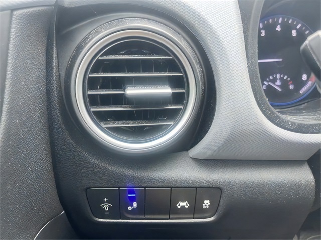 2020 Hyundai Kona Limited photo 24