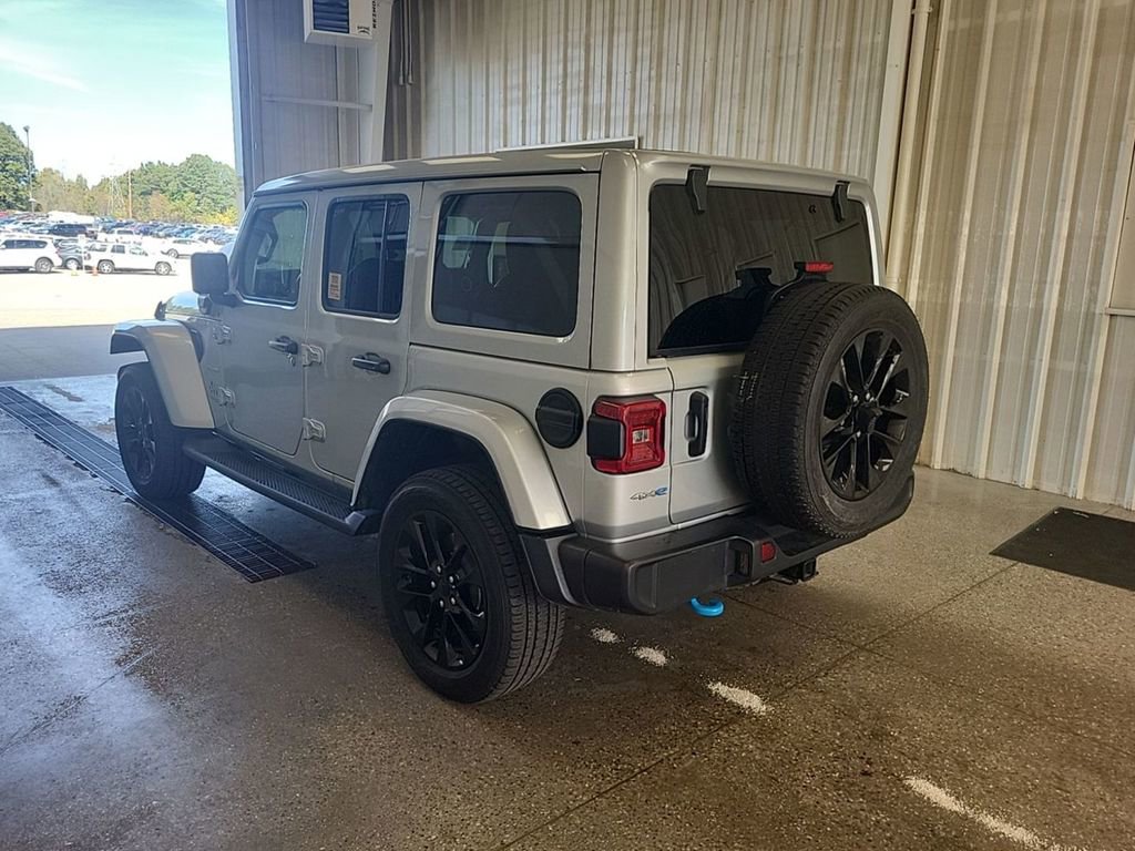 2022 Jeep Wrangler 4xe Unlimited Sahara photo 2
