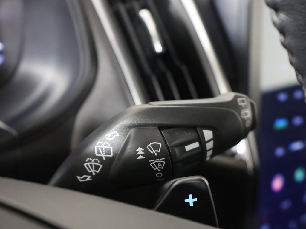 2022 Ford Edge Titanium photo 37