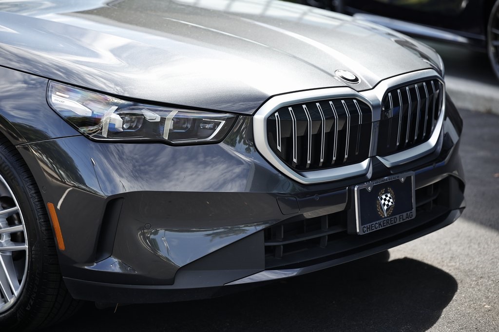 2025 Bmw 530i xDrive photo 2