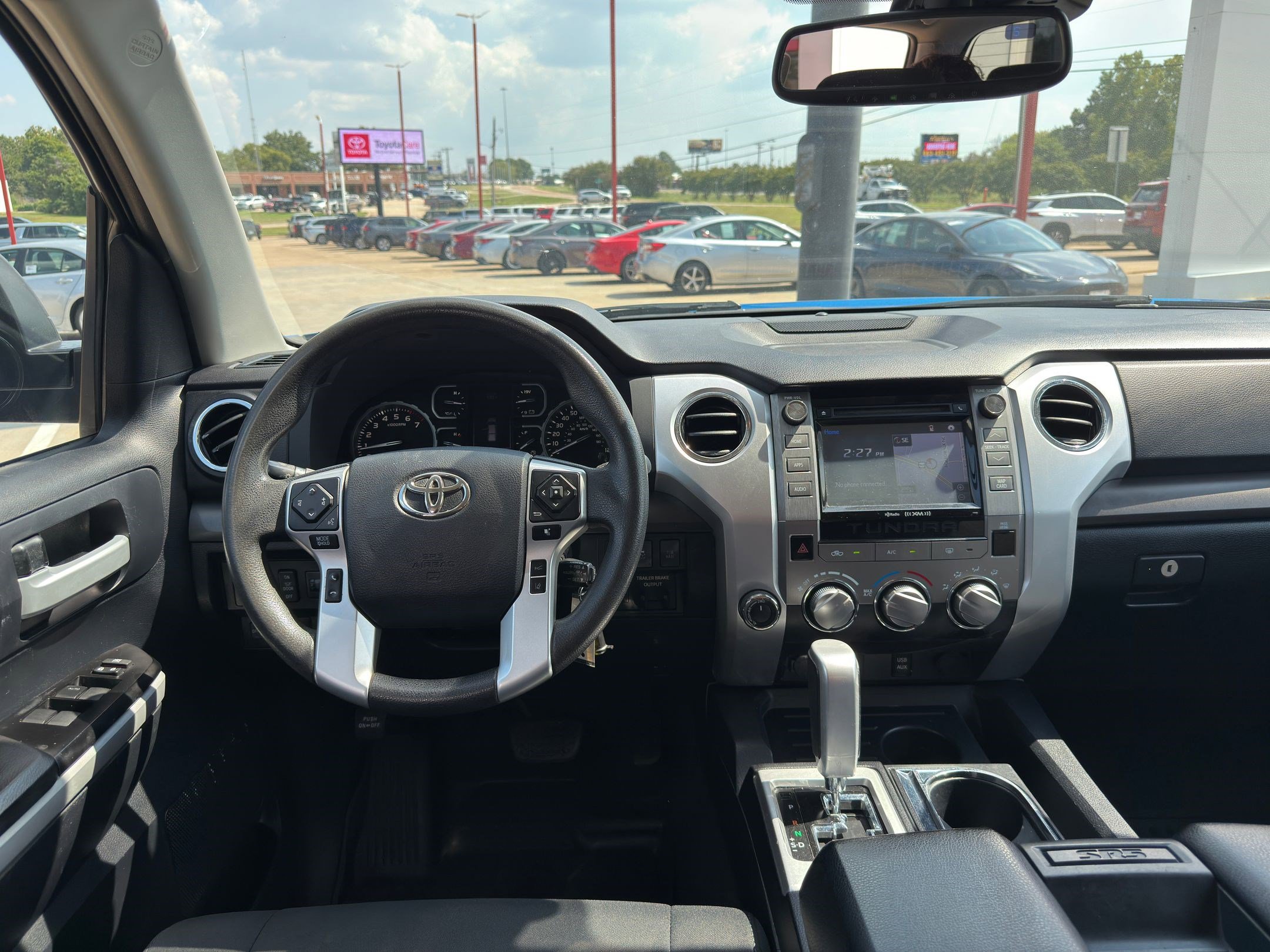 2018 Toyota Tundra SR5 photo 4