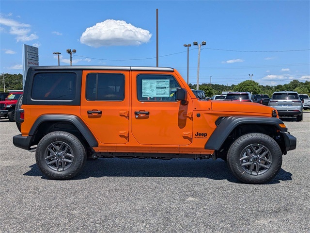 2025 Jeep Wrangler Sport S photo 3