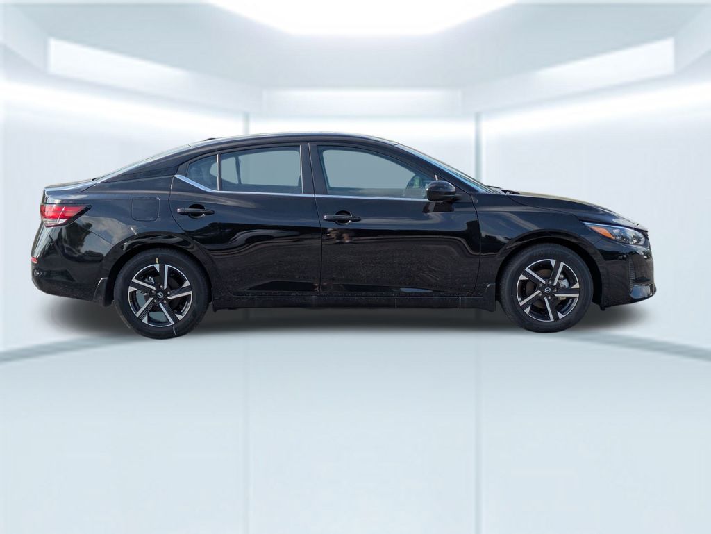 2025 Nissan Sentra SV photo 6