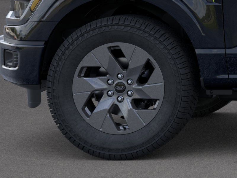 2025 Ford F-150 STX photo 4