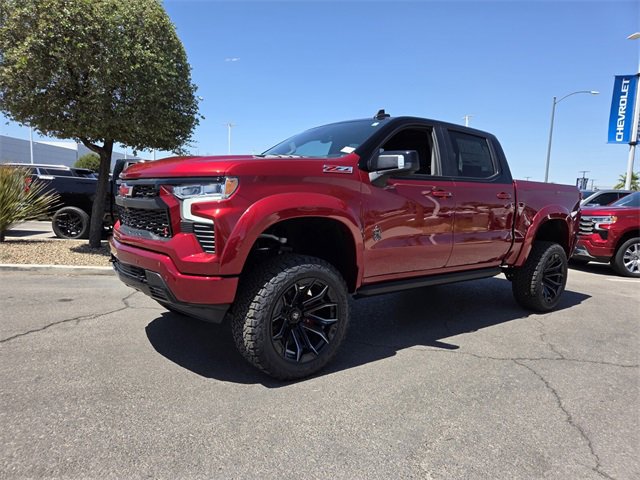 2025 Chevrolet Silverado 1500 RST photo 2