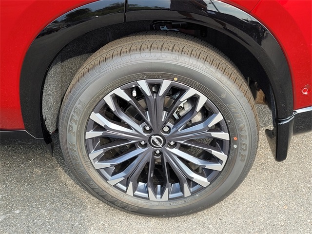 2026 Nissan Rogue Platinum photo 2