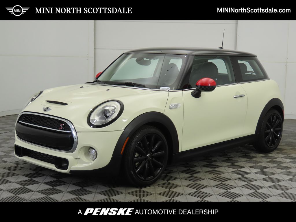 2017 MINI Cooper