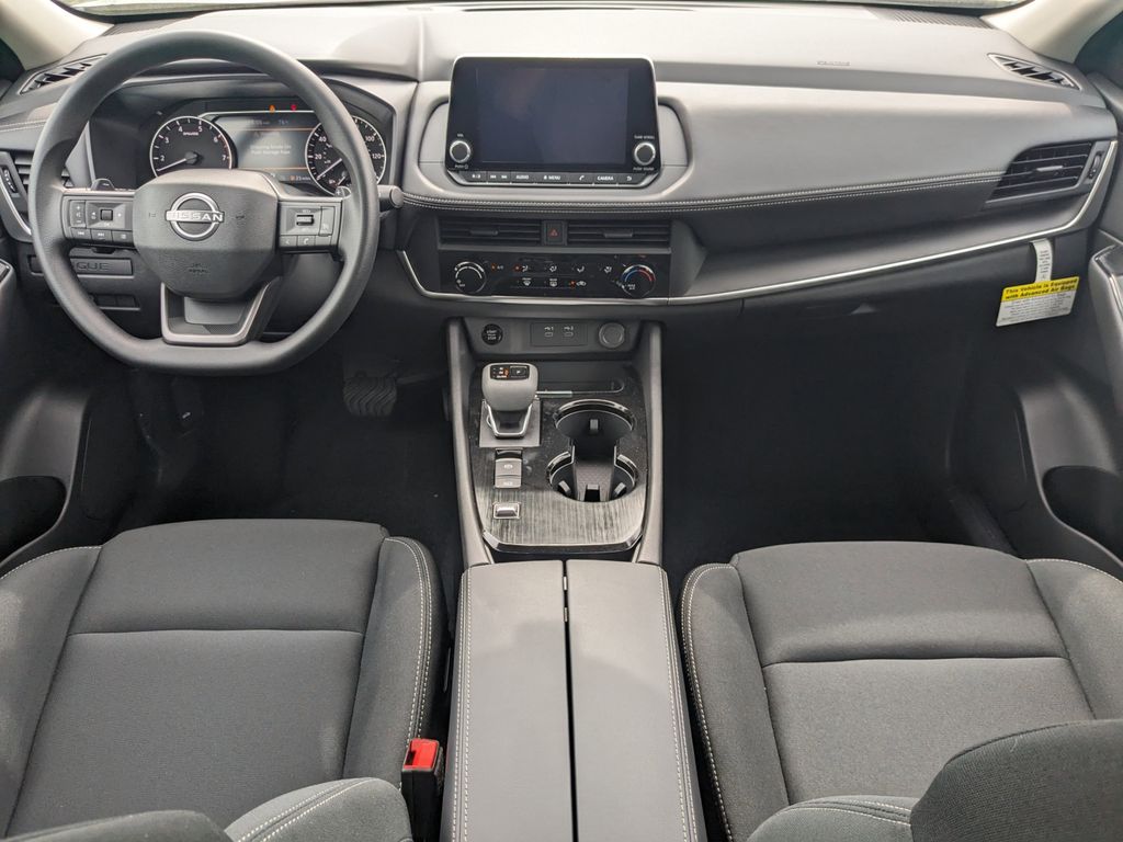 2025 Nissan Rogue S photo 12