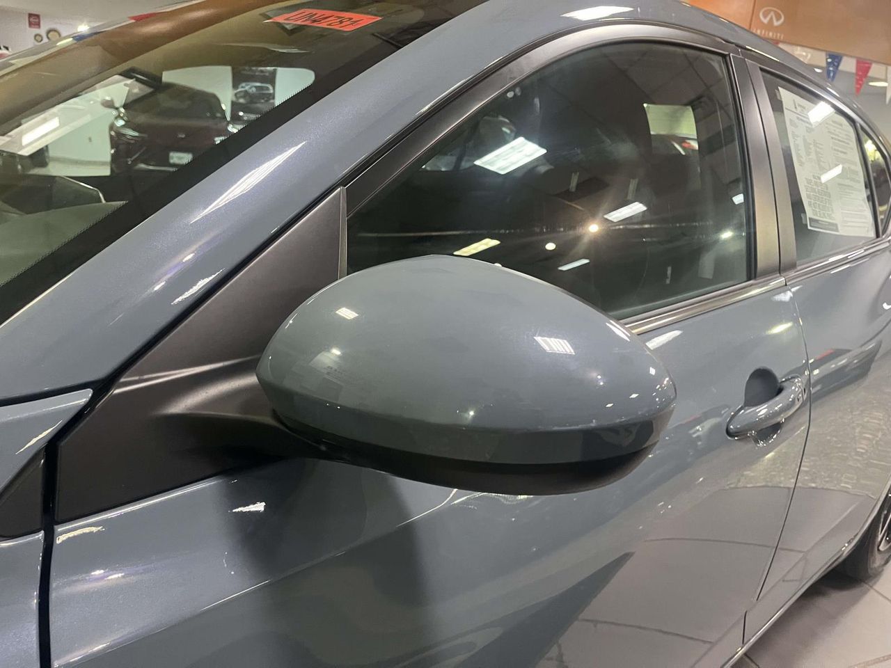 2025 Nissan Sentra SV photo 11