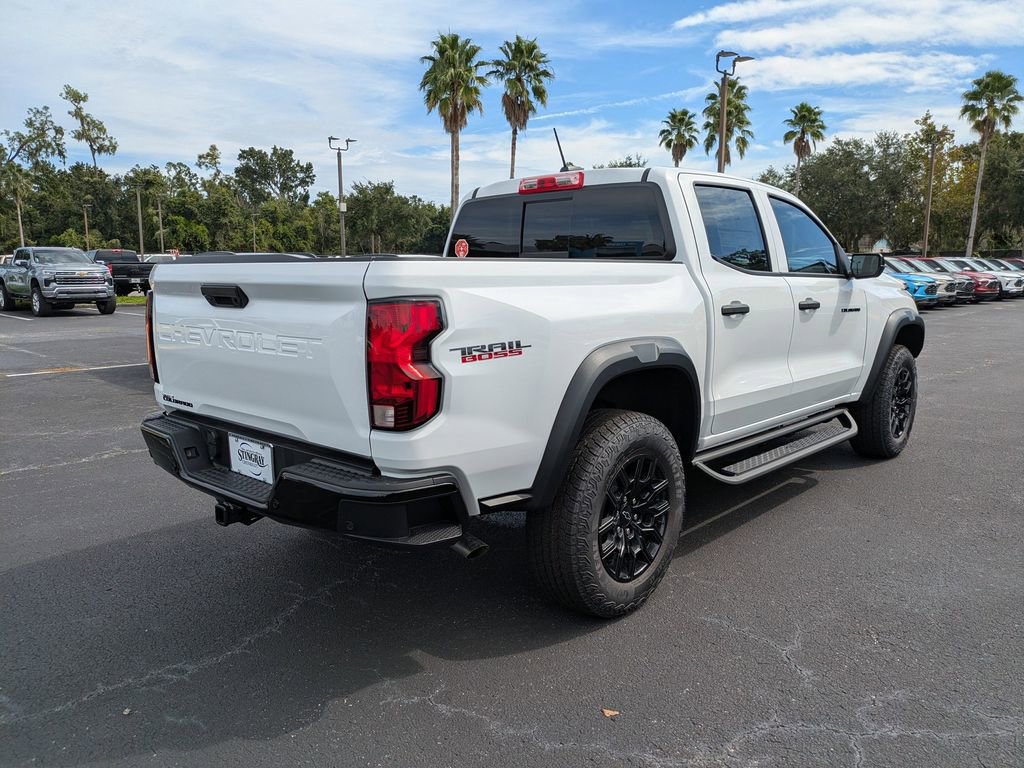 2026 Chevrolet Colorado Trail Boss photo 4